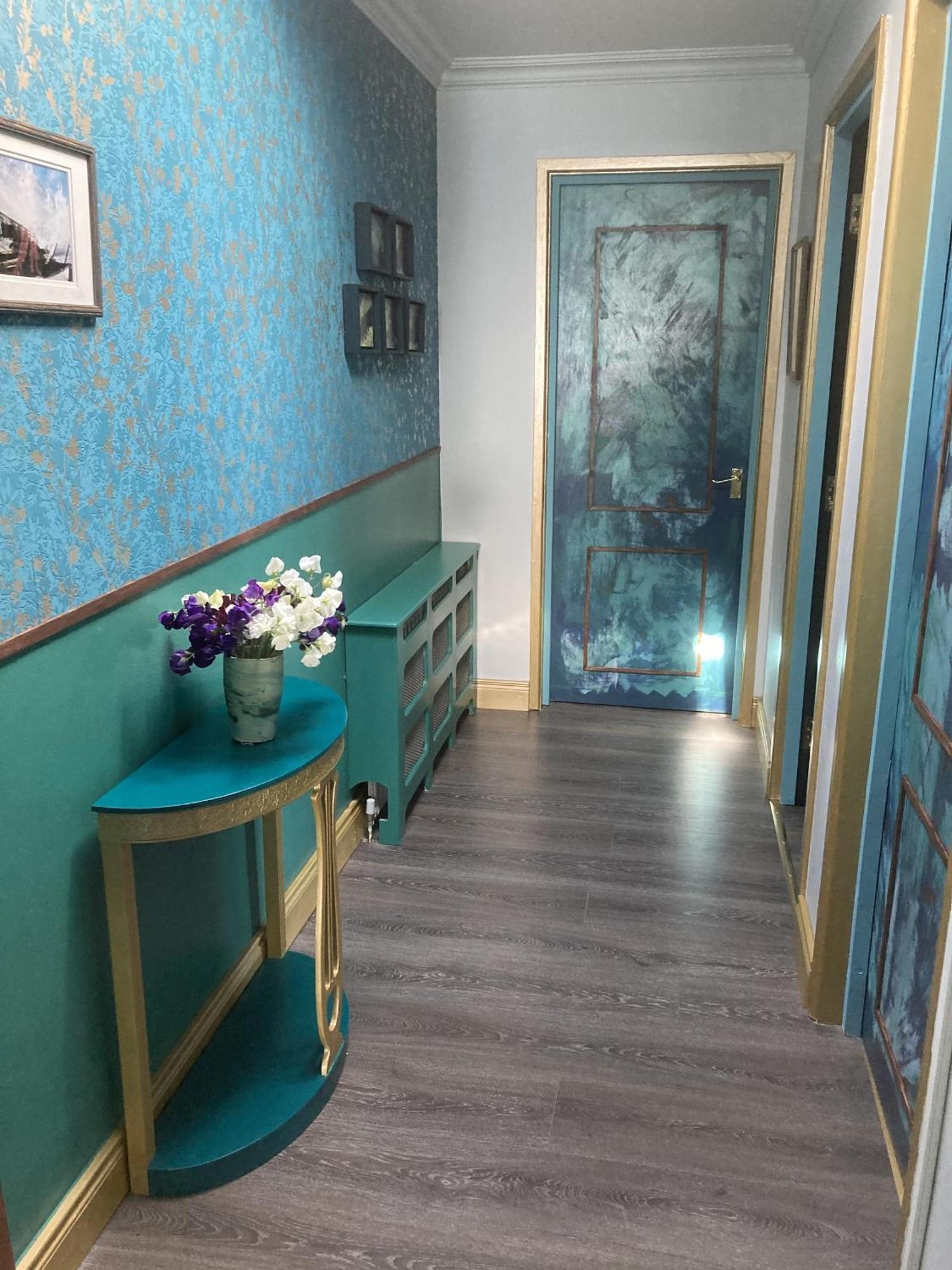 Mourne Mountain Art Apartment