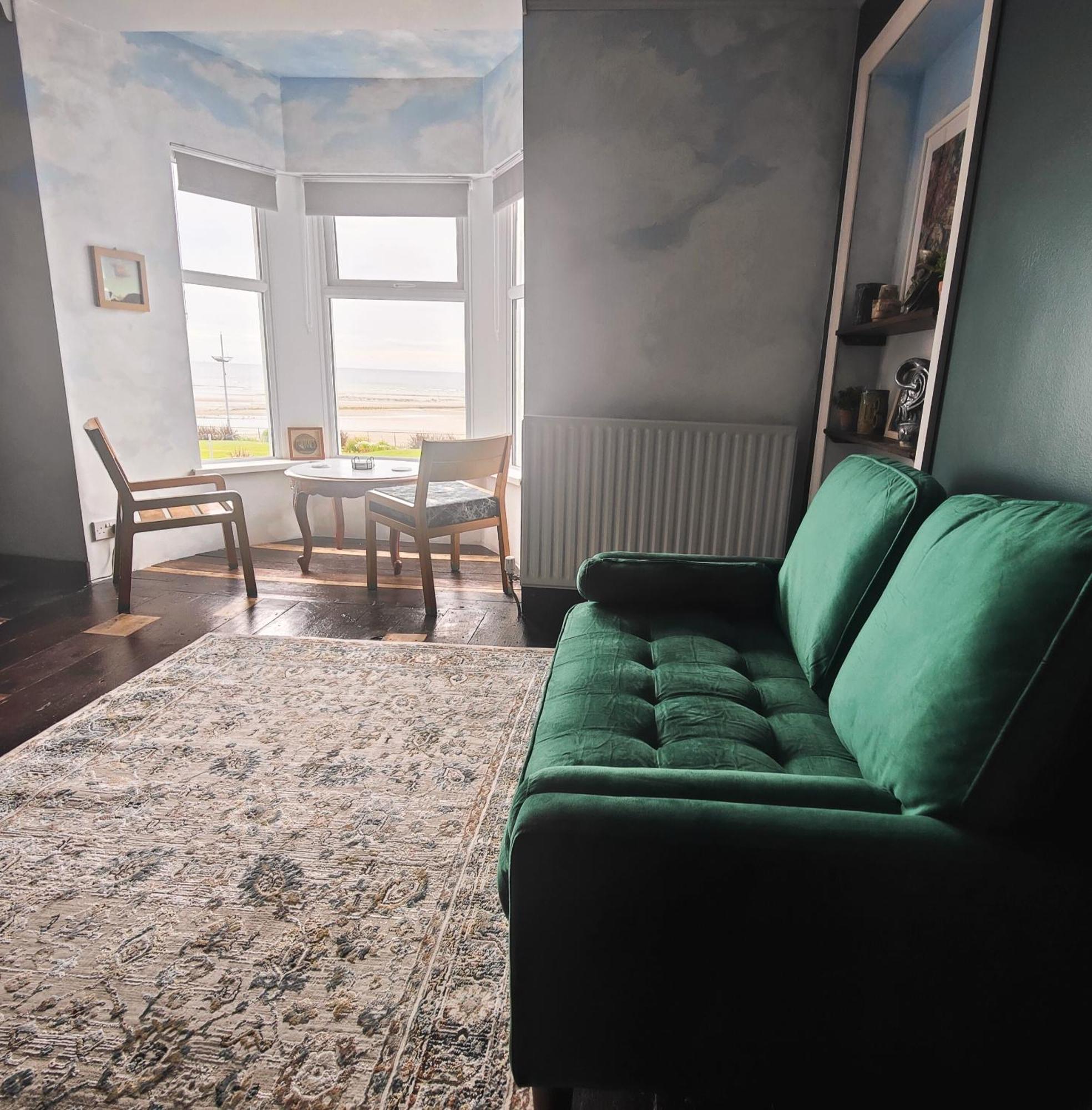Mourne Mountain Art Apartment Newcastle (Down)
