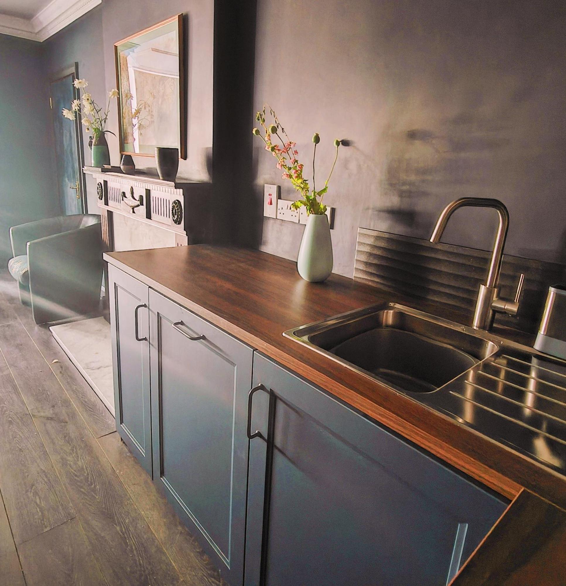 Mourne Mountain Art Apartment